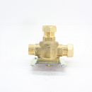 DE8677 Valve Body, 22mm 3 Port, Danfoss HSV3B (Paddle Type) <!DOCTYPE html>
<html>
<head>
<title>Valve Body - Product Description</title>
</head>
<body>
<h1>Valve Body, 22mm 3 Port, Danfoss HSV3B (Paddle Type)</h1>
<h2>Product Description:</h2>
<p>The Valve Body, 22mm 3 Port, Danfoss HSV3B (Paddle Type) is a high-quality valve body that is designed to regulate the flow of liquids or gases in various industrial applications. It is manufactured by Danfoss, a renowned brand known for its reliable products in the industry.</p>

<h2>Product Features:</h2>
<ul>
<li>22mm size for convenient installation in various systems</li>
<li>3 ports for versatile connection options</li>
<li>Paddle type design for efficient flow control</li>
<li>Durable construction for long-lasting performance</li>
<li>Easy to operate and maintain</li>
<li>Compatible with a wide range of liquids and gases</li>
<li>Perfect for industrial applications requiring precise flow regulation</li>
<li>Manufactured by Danfoss, a trusted brand in the industry</li>
</ul>
</body>
</html> Valve Body, 22mm 3 Port, Danfoss HSV3B, Paddle Type