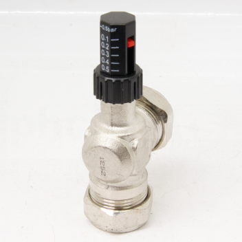 VF0090 Auto By-Pass Valve, 22mm Angled, 0.1 - 0.5Bar <p>The 22mm automatic bypass valve is designed for use in domestic central heating systems.</p>

<p>Fitting an auto by-pass valve offers several advantages:</p>

<ul>
	<li>It ensures a minimum flow rate through the boiler</li>
	<li>Reduces&nbsp