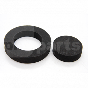 WC1806 Washer, Standard Type (108mm Foam), for Close Coupling Kit <!DOCTYPE html>
<html lang=\"en\">
<head>
<meta charset=\"UTF-8\">
<meta name=\"viewport\" content=\"width=device-width, initial-scale=1.0\">
<title>Product Description</title>
</head>
<body>
<h1>Standard Type Washer for Close Coupling Kit</h1>
<ul>
<li>Size: 108mm diameter</li>
<li>Material: High-quality foam</li>
<li>Compatibility: Designed for use with close coupling kits</li>
<li>Durability: Long-lasting and resistant to water wear</li>
<li>Installation: Easy to fit for a secure seal</li>
</ul>
</body>
</html> 